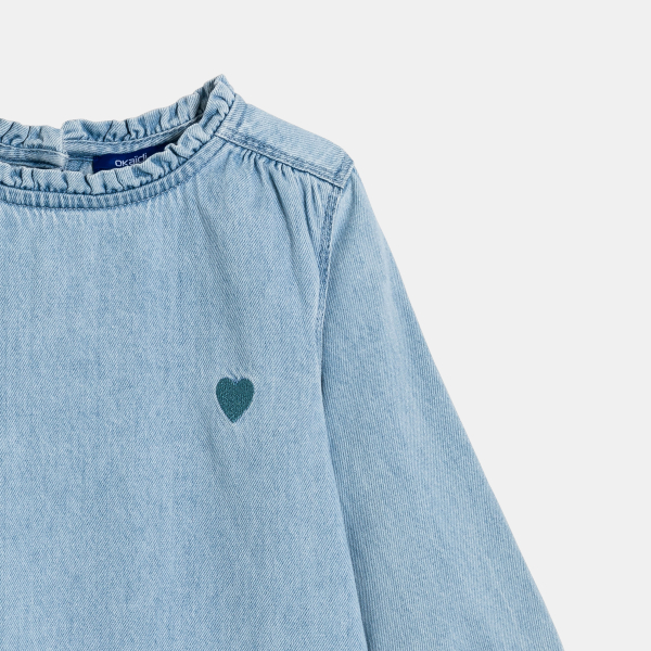 فستان قصير من الجينز الفاتح للفتيات بتطريز قلب، أزرق اللون